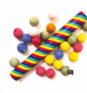 Sarbacane et 20 boules en papier